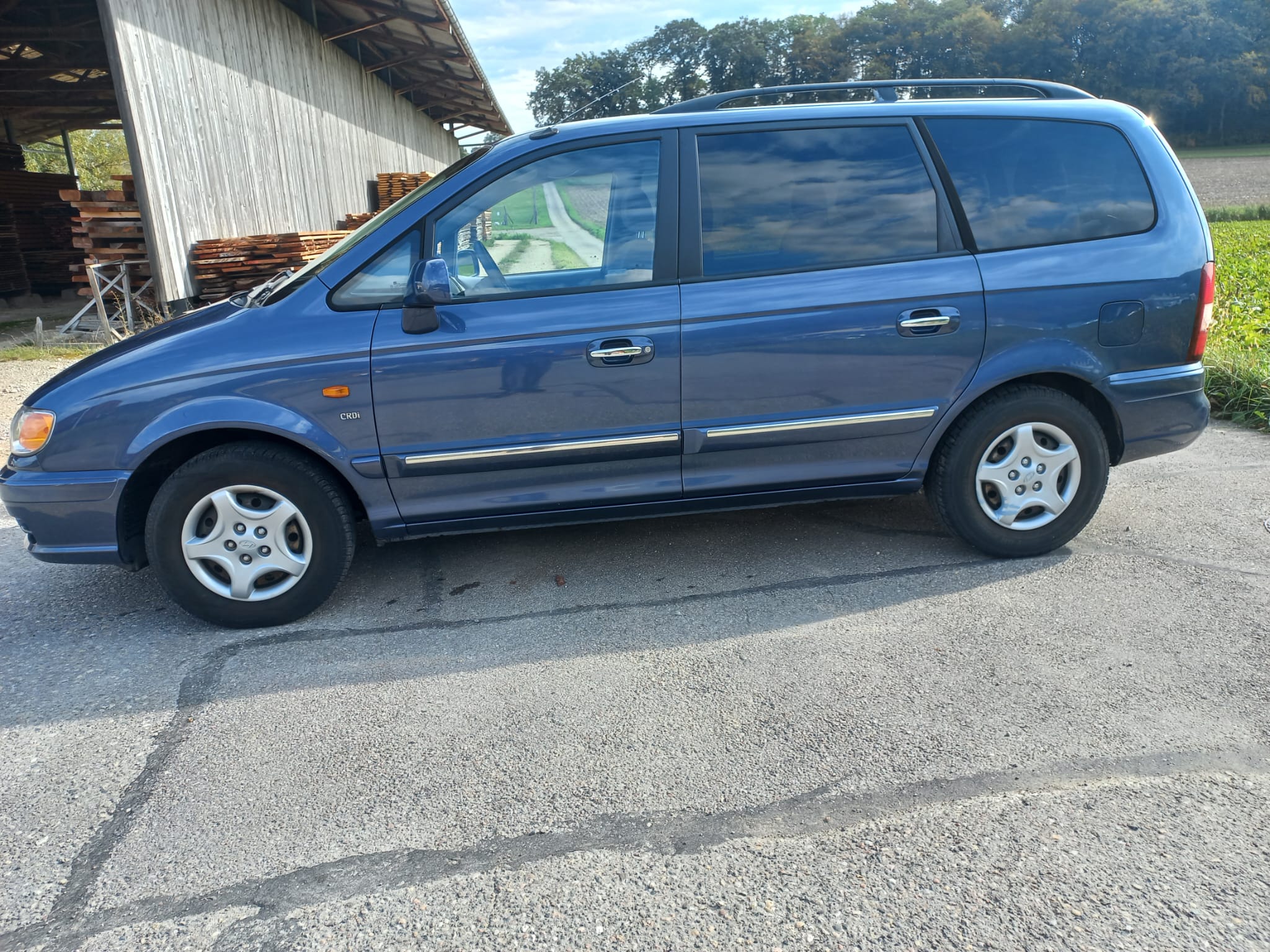 Hyundai Trajet 2.0 Turbo - Image 3