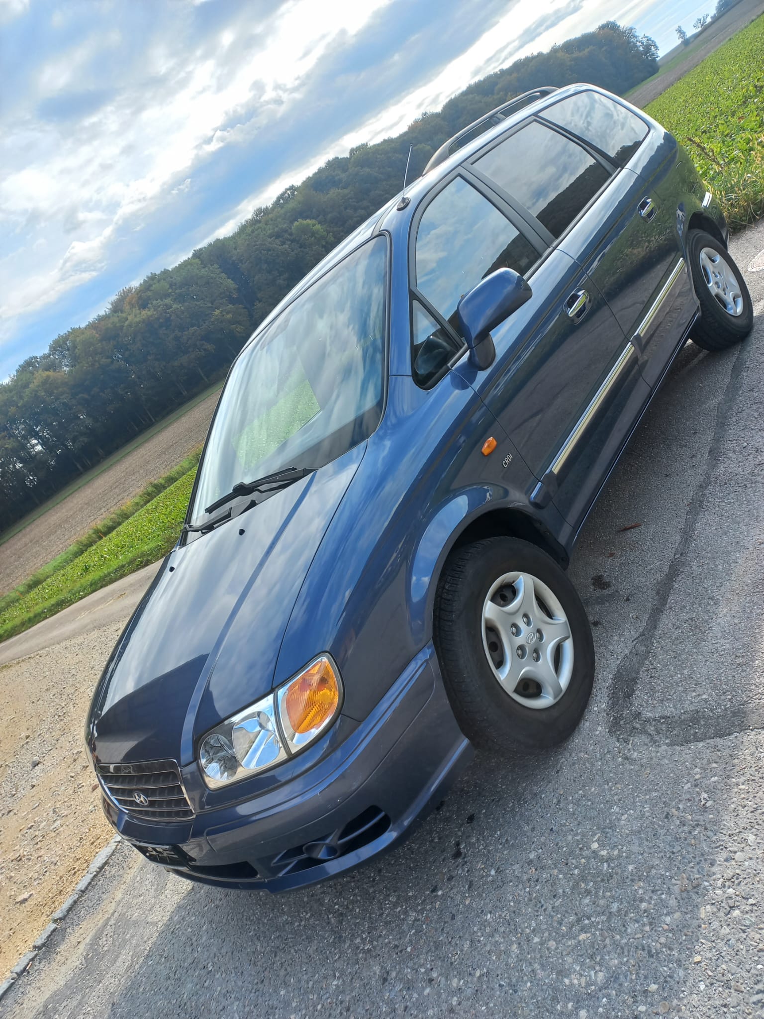 Hyundai Trajet 2.0 Turbo - Image 4