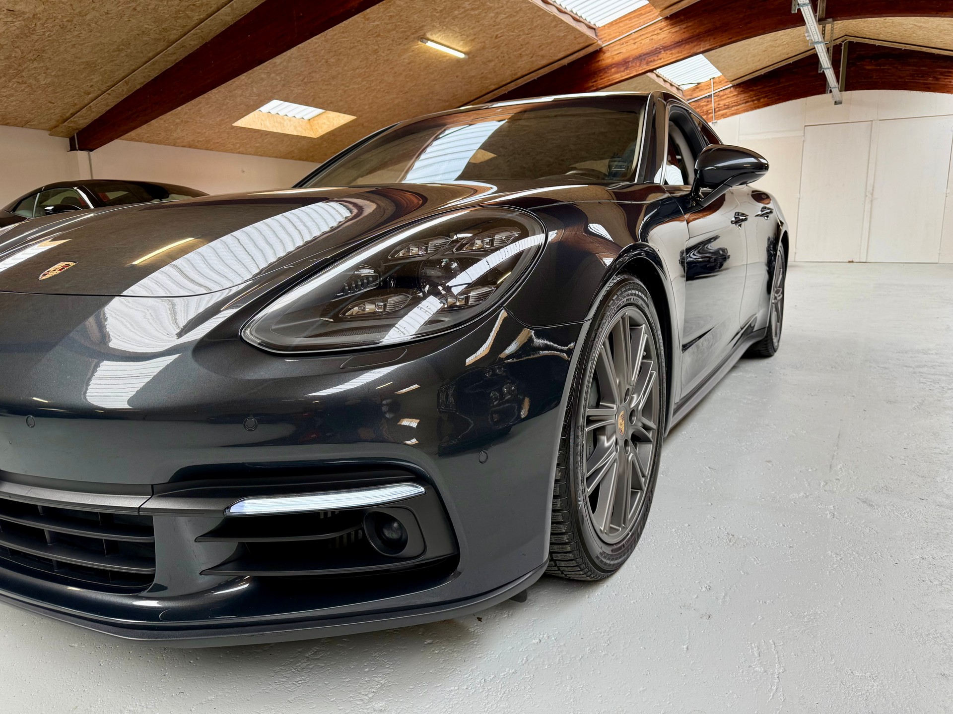 PORSCHE Panamera 4S PDK - Image 1